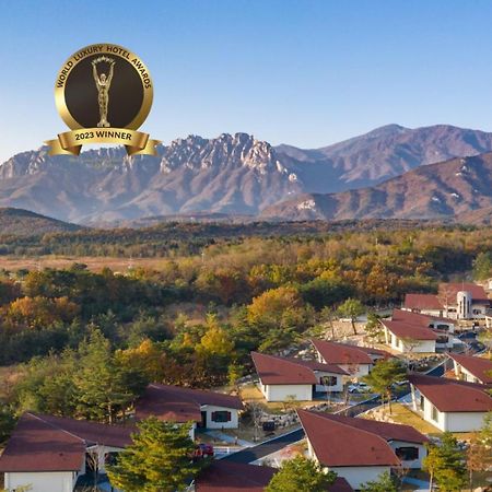 Kensington Resort Seorak Valley Sokčcho Exteriér fotografie