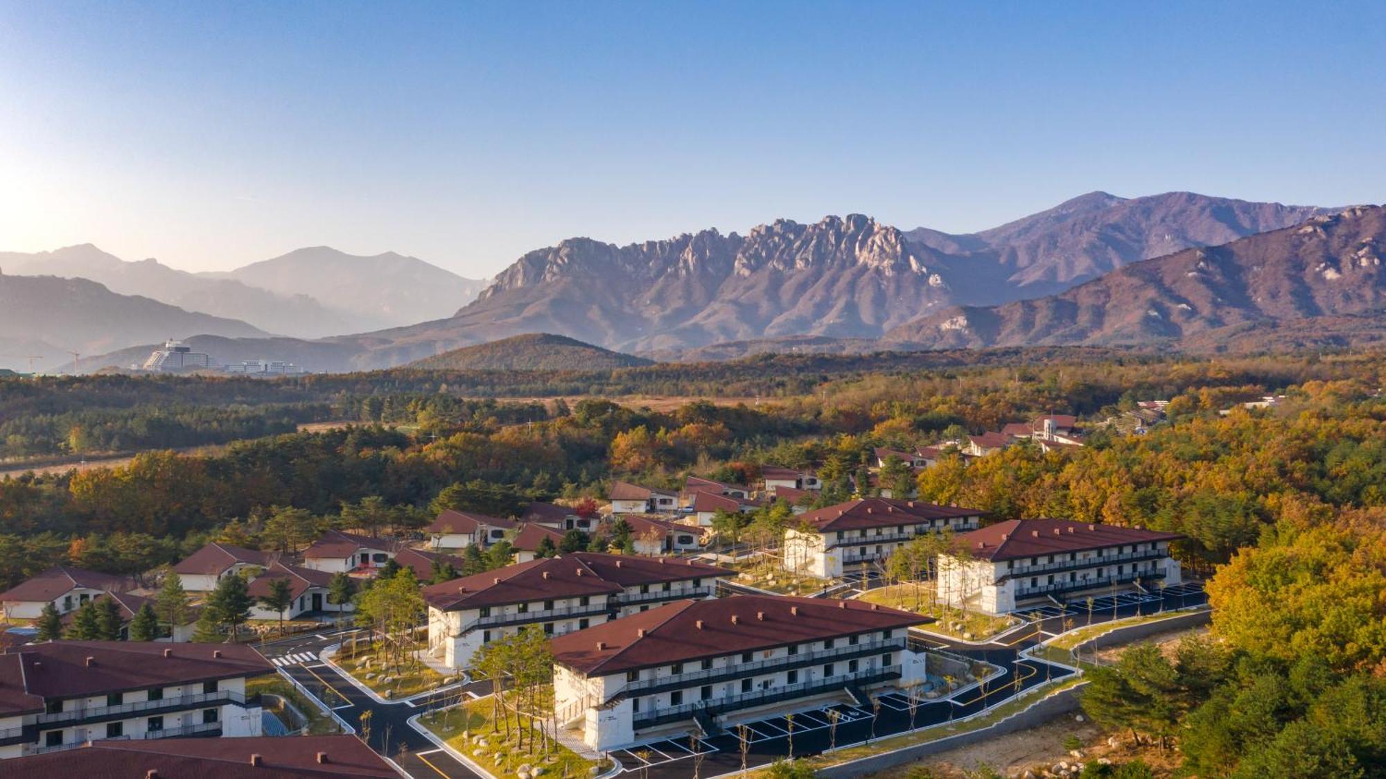 Kensington Resort Seorak Valley Sokčcho Exteriér fotografie
