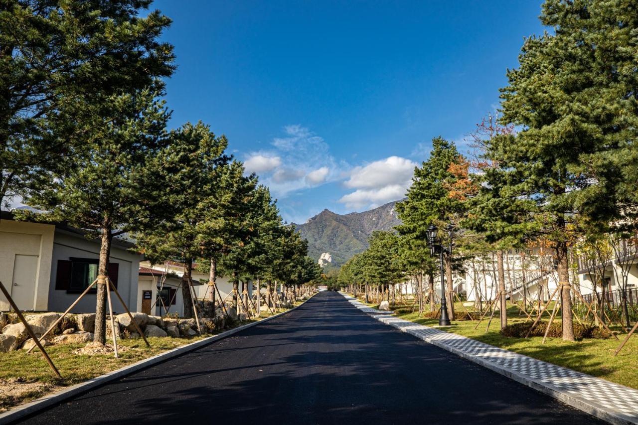 Kensington Resort Seorak Valley Sokčcho Exteriér fotografie